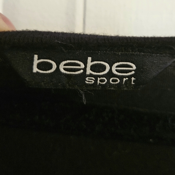 BEBE Sport WOMENS Large RHINESTONE rose gold logo BLACK top Mesh Short Sleeve - Picture 3 of 3